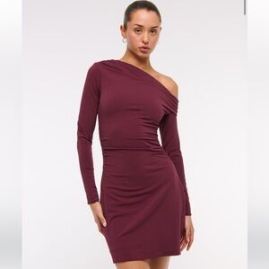 One shoulder knit mini dresss